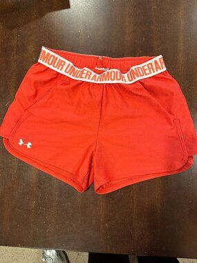 Under Armour Women's Small Red Shorts Pockets Very Good Condition